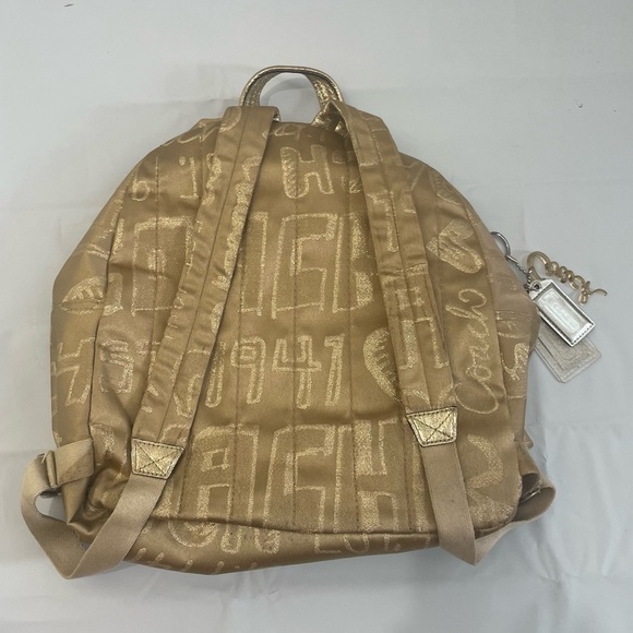 β¨ Limited Edition Coach Poppy Storypatch Glam Backpack β Gold/Bronze β¨ - Picture 4 of 15